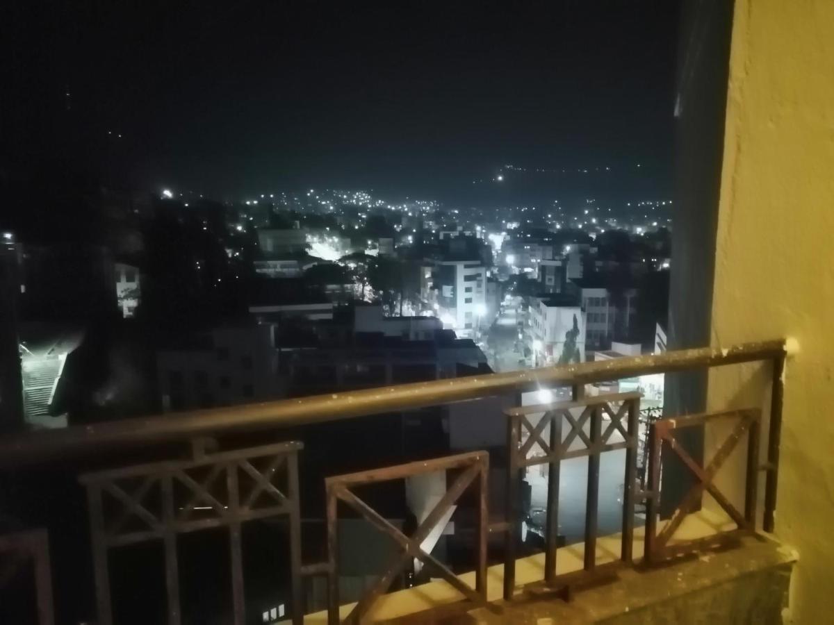 Maharaja Regency Hotel Satara Exterior photo