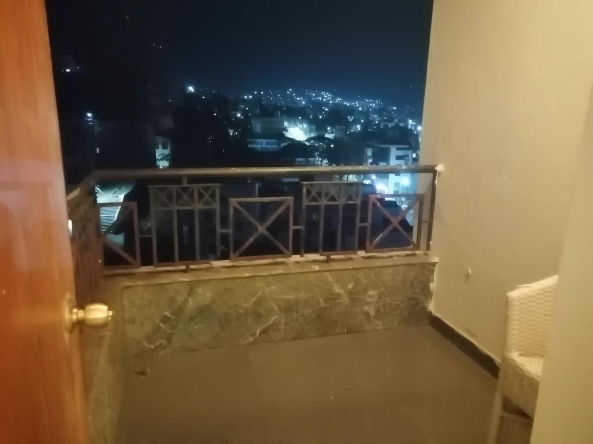 Maharaja Regency Hotel Satara Exterior photo